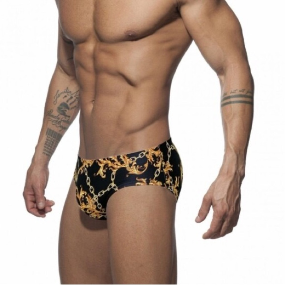Men’s Push Pad Low Waist Quick Drying Swim Trunk